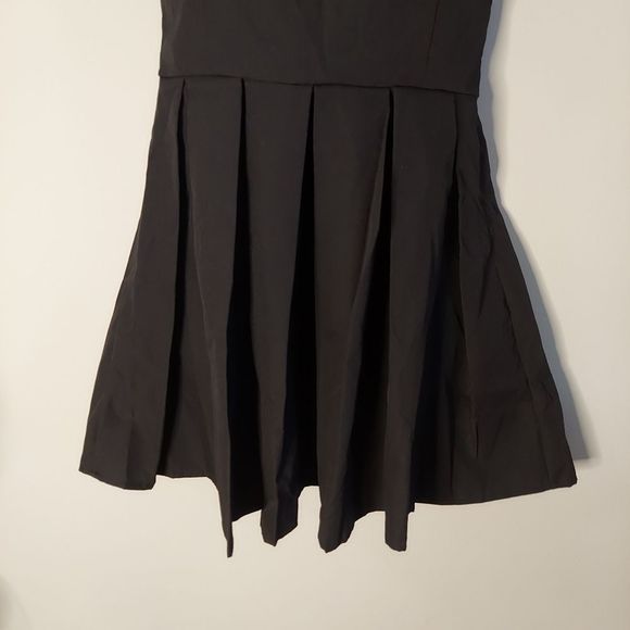 Puff-Sleeve Bow Blouse / Mini A-Line Overall Dress - Picture 8 of 9